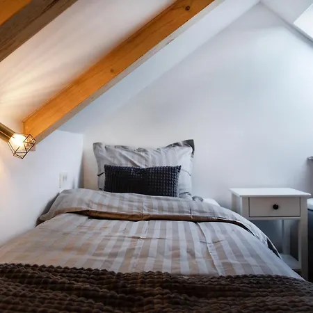 Apartamento Bright & Spacious Loft In The Heart Of Old Town *